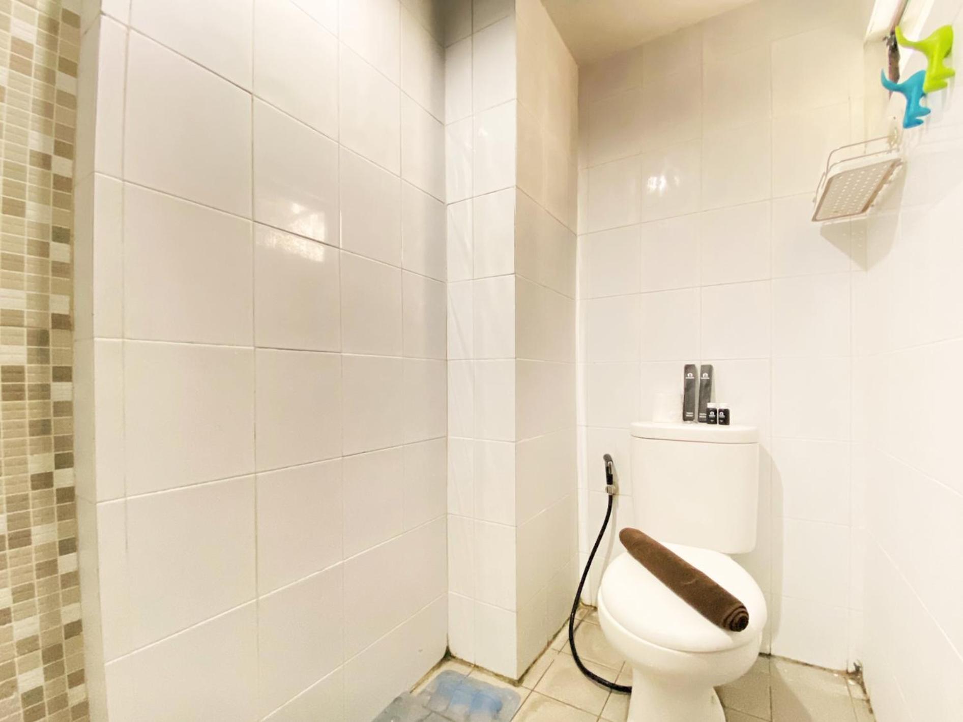 Fancy Designed 2br At Gateway Ahmad Yani Cicadas By Travelio Apartemen *